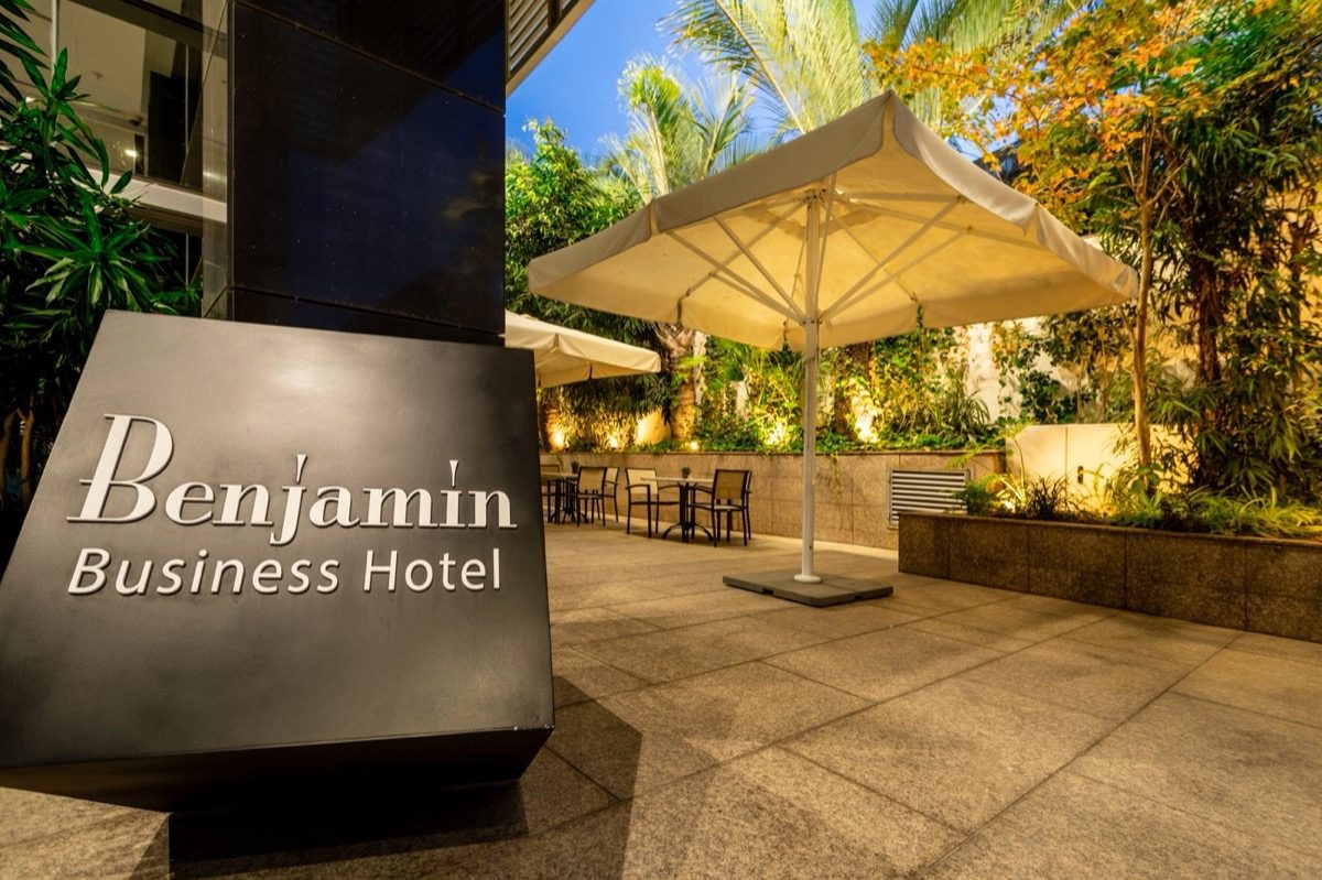 The terrace in Provence mood.